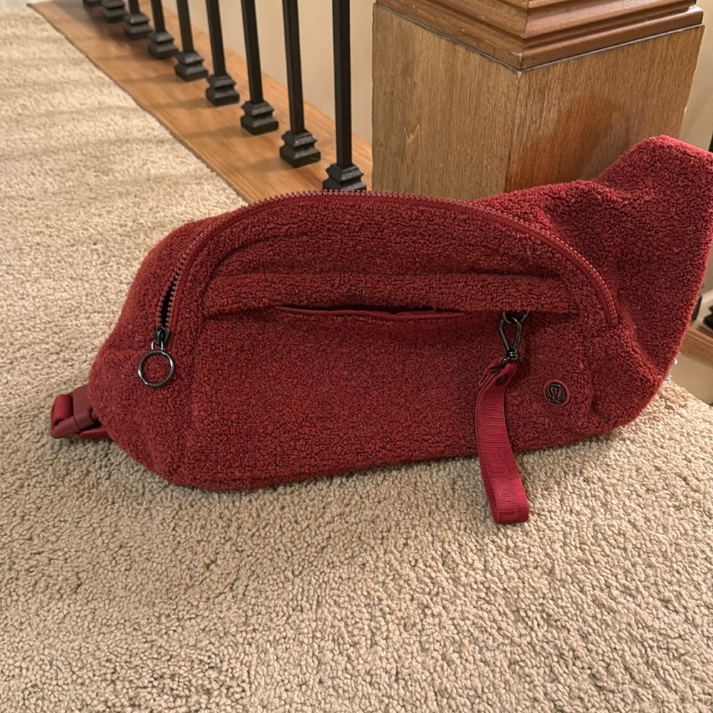 Lululemon Fleece belt bag Fanny - large
